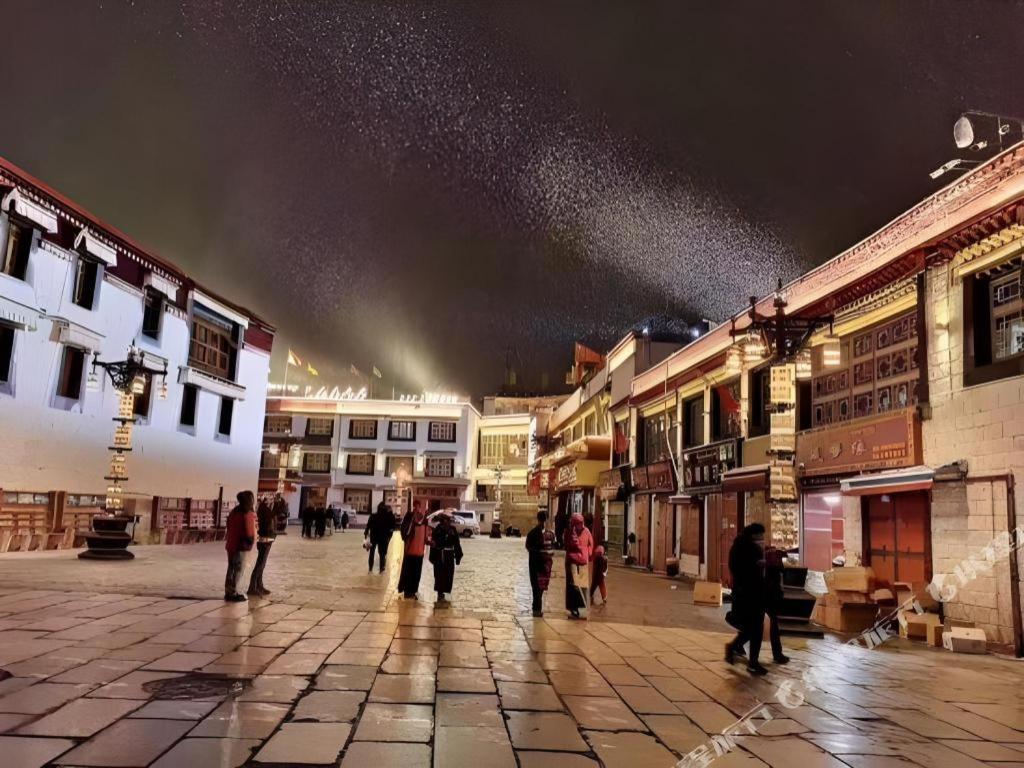Vienna International Hotel Lhasa Potala Palace Exterior photo